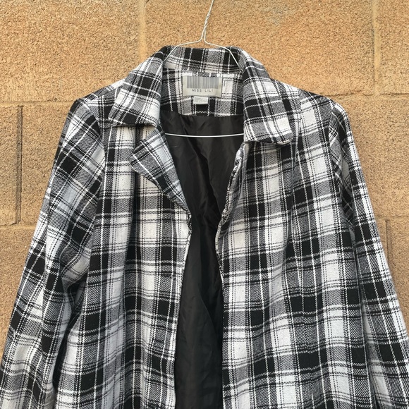 Miss Lili Jackets & Blazers - Women’s Black and White Plaid Coat, great condition